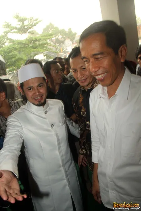 Foto Guntur Bumi