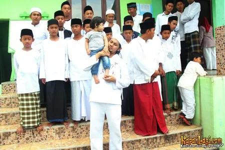Foto Guntur Bumi