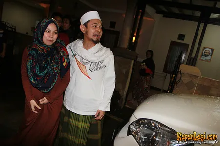 Foto Guntur Bumi