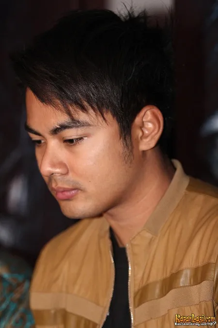 Foto Guntur Triyoga