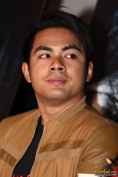 Foto Guntur Triyoga