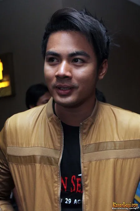Foto Guntur Triyoga