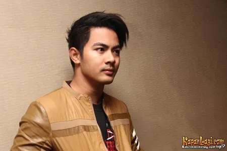 Foto Guntur Triyoga