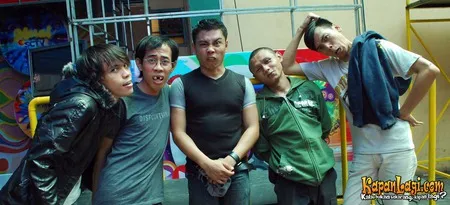 Foto Hancur Band