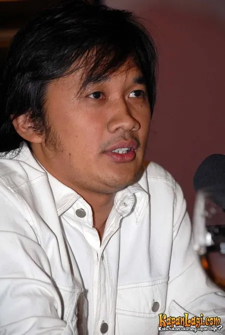 Foto Hanung Bramantyo
