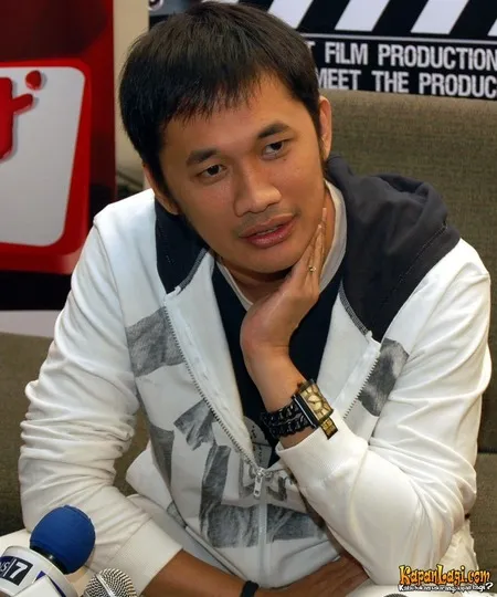 Foto Hanung Bramantyo