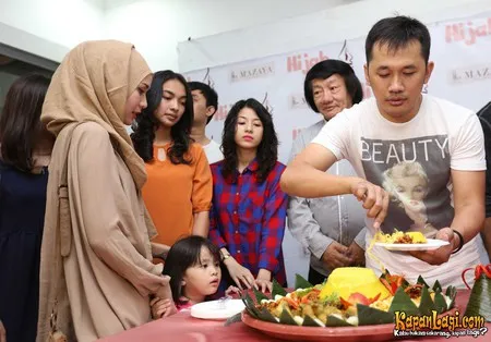 Foto Hanung Bramantyo