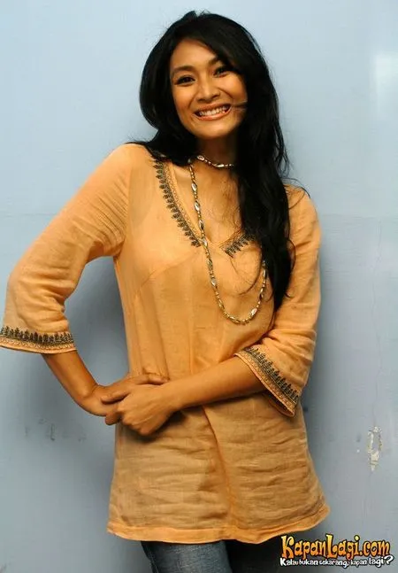 Foto Happy Salma