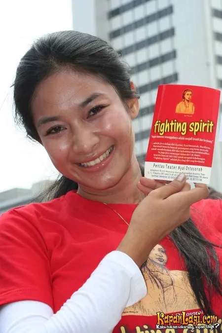 Foto Happy Salma