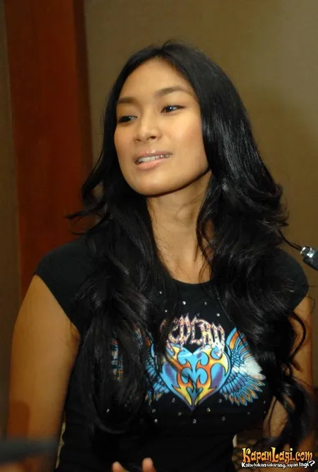 Foto Happy Salma