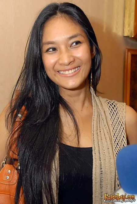 Foto Happy Salma