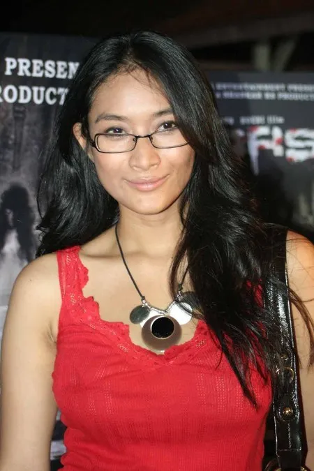 Foto Happy Salma