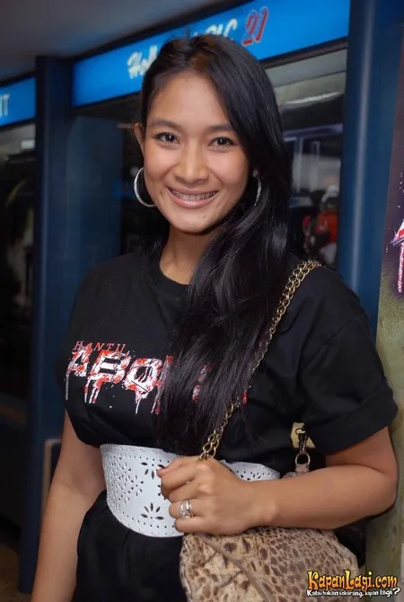 Foto Happy Salma