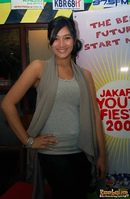 Foto Happy Salma