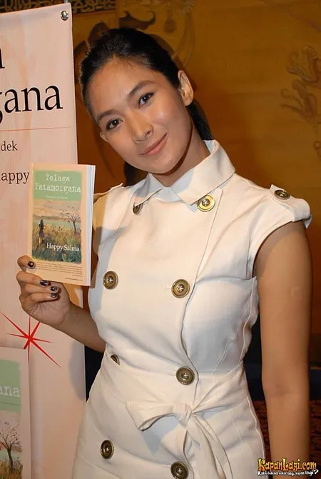Foto Happy Salma