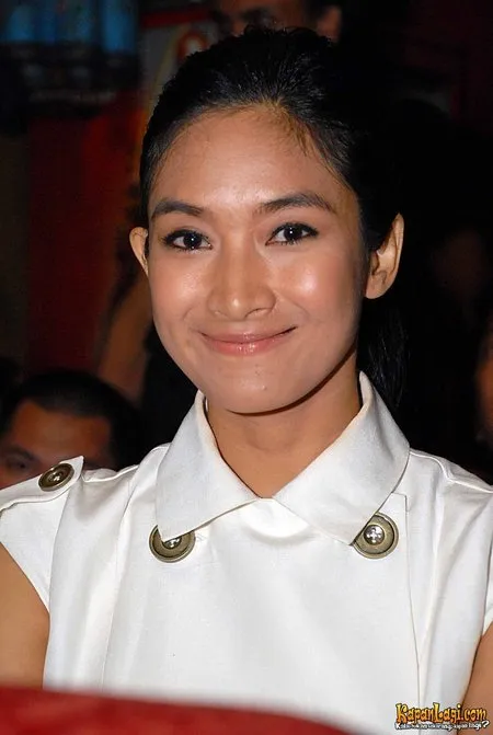 Foto Happy Salma