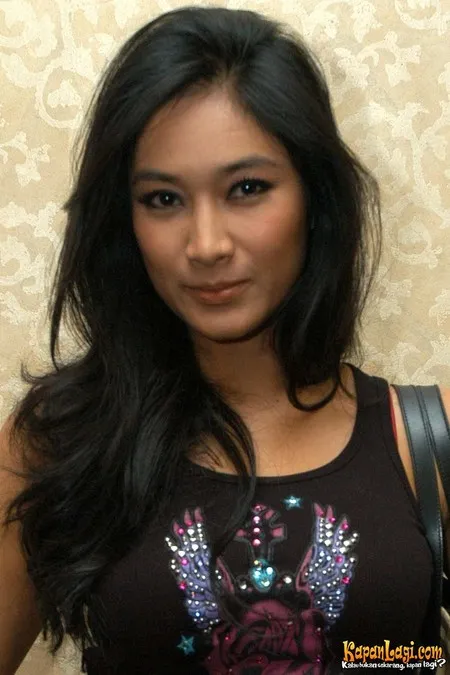 Foto Happy Salma