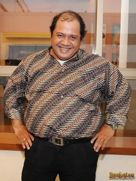 Foto Harry DeFretes