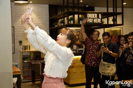 Foto Haruka Nakagawa