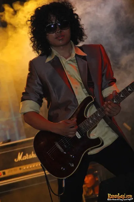 Foto Hati Band