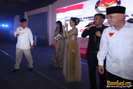 Foto Hatta Rajasa