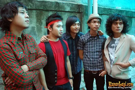 Foto Hello Band