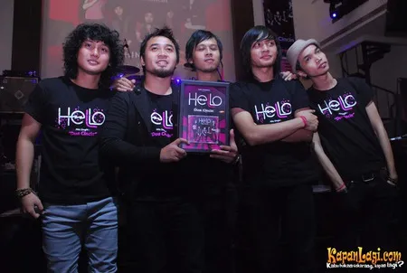 Foto Hello Band