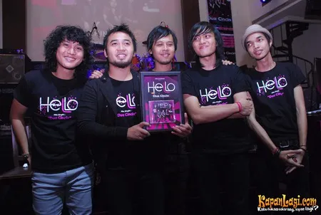 Foto Hello Band