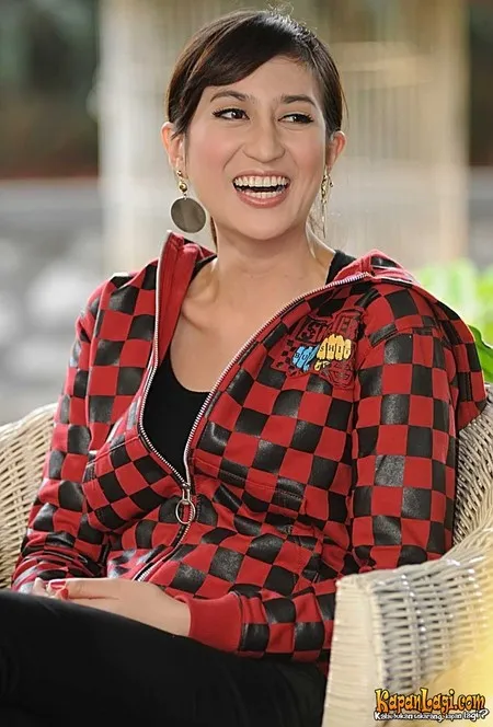 Foto Helmalia Putri
