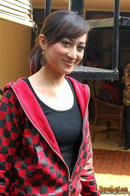 Foto Helmalia Putri