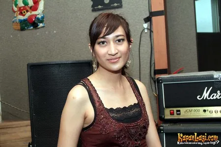 Foto Helmalia Putri