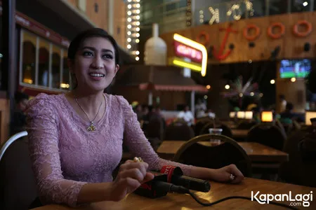 Foto Helmalia Putri