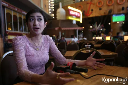 Foto Helmalia Putri