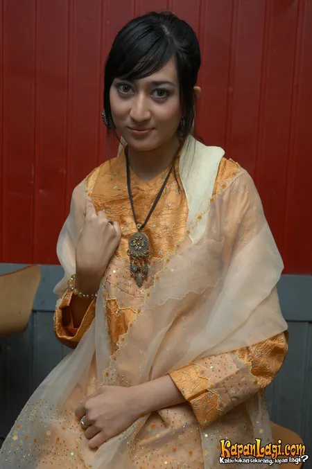 Foto Helmalia Putri