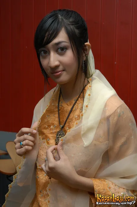Foto Helmalia Putri