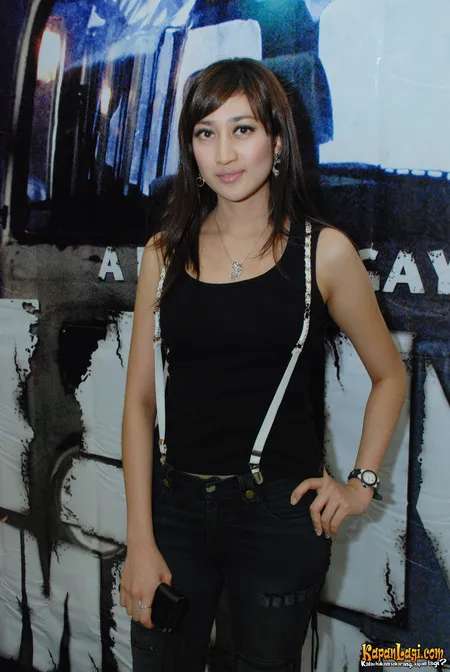 Foto Helmalia Putri