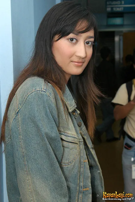 Foto Helmalia Putri