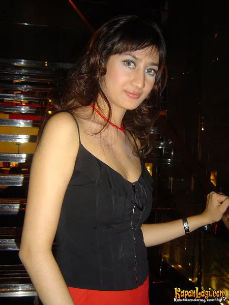 Foto Helmalia Putri