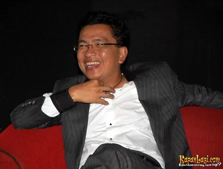 Foto Helmy Yahya