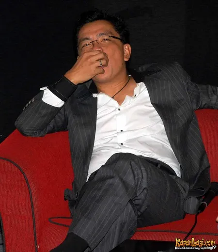 Foto Helmy Yahya