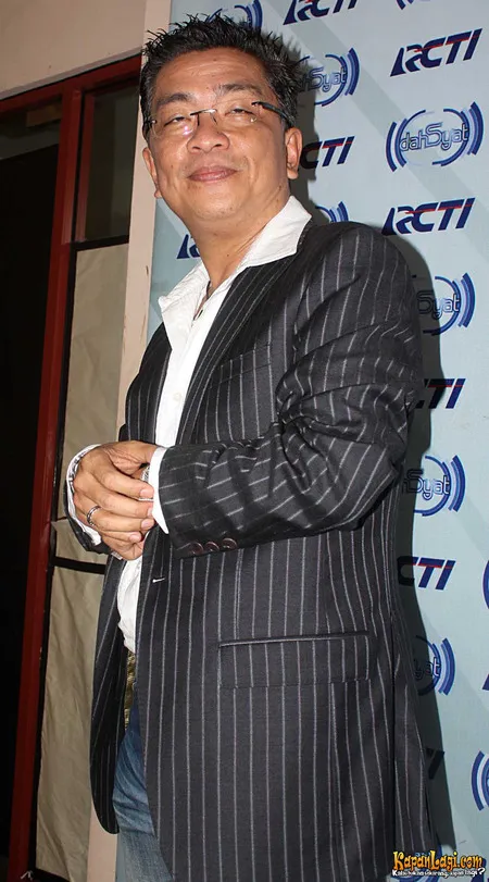 Foto Helmy Yahya