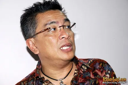 Foto Helmy Yahya