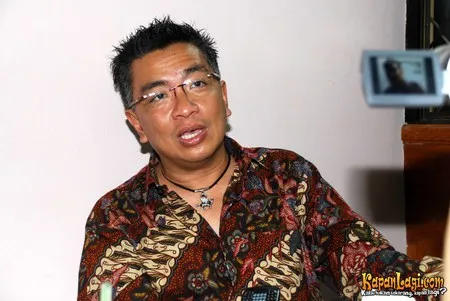 Foto Helmy Yahya