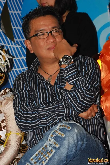 Foto Helmy Yahya