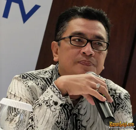 Foto Helmy Yahya