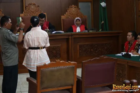 Foto Hengki Kawilarang