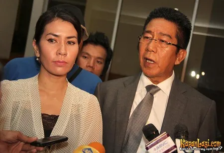 Foto Henry Yosodiningrat