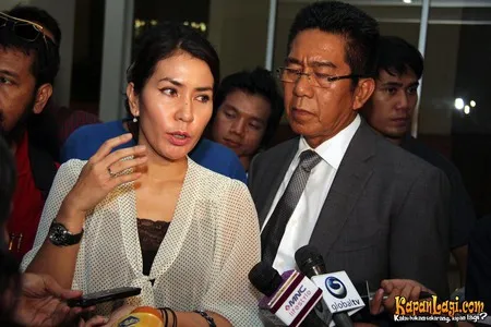 Foto Henry Yosodiningrat