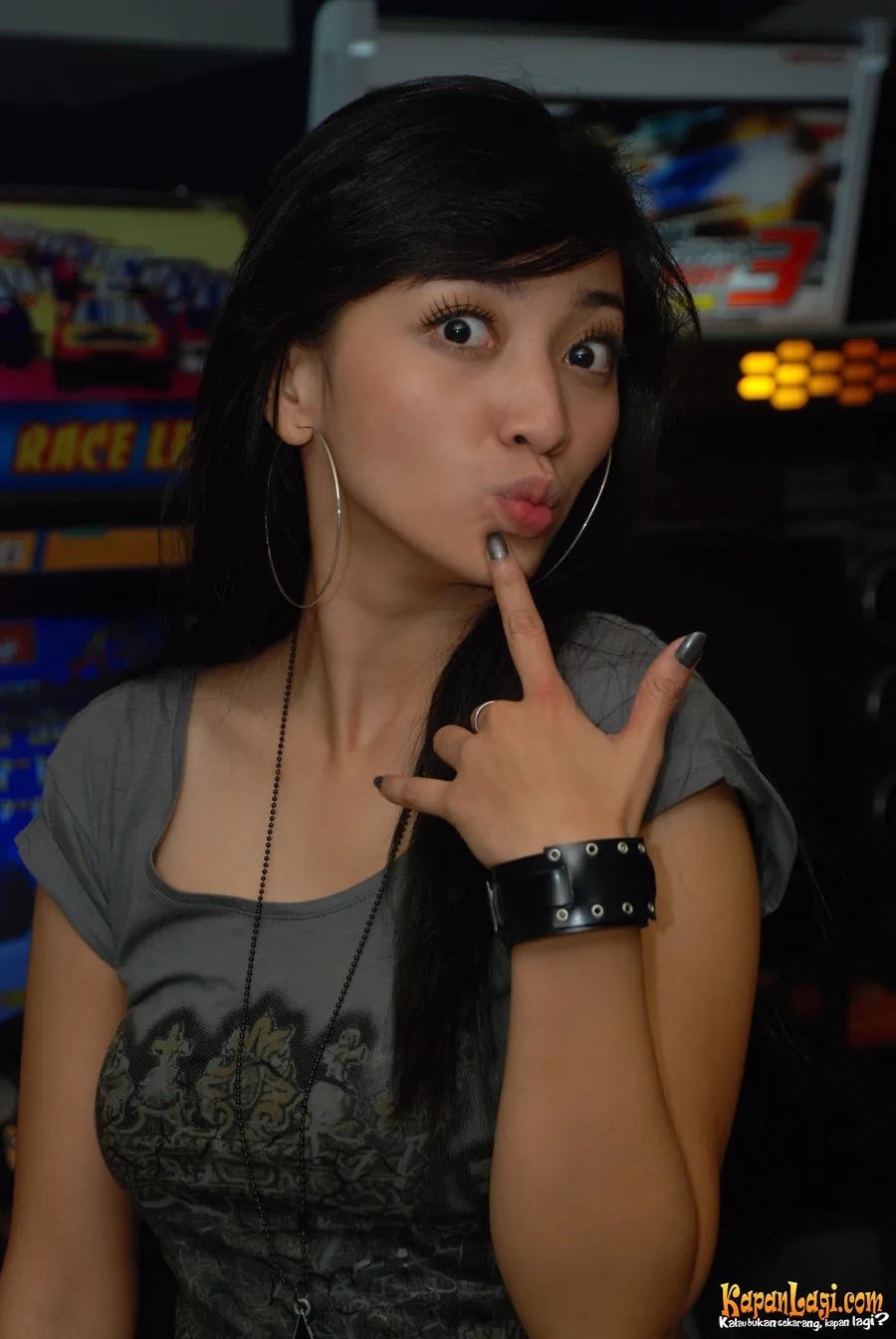 Foto Selebriti Httpscdns Klimg Comkapanlagi Comselebritihesti_purwadinatarez Hesti Purwadinata Jpg Kapanlagi Com Foto Selebriti Httpscdns Klimg Comkapanlagi Comselebritihesti_purwadinatarez Hesti Purwadinata Jpg Kapanlagi Com