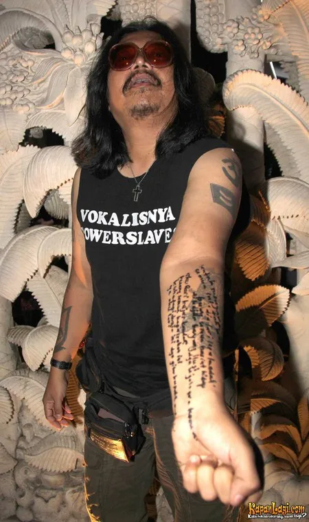 Foto Heydi Power Slaves